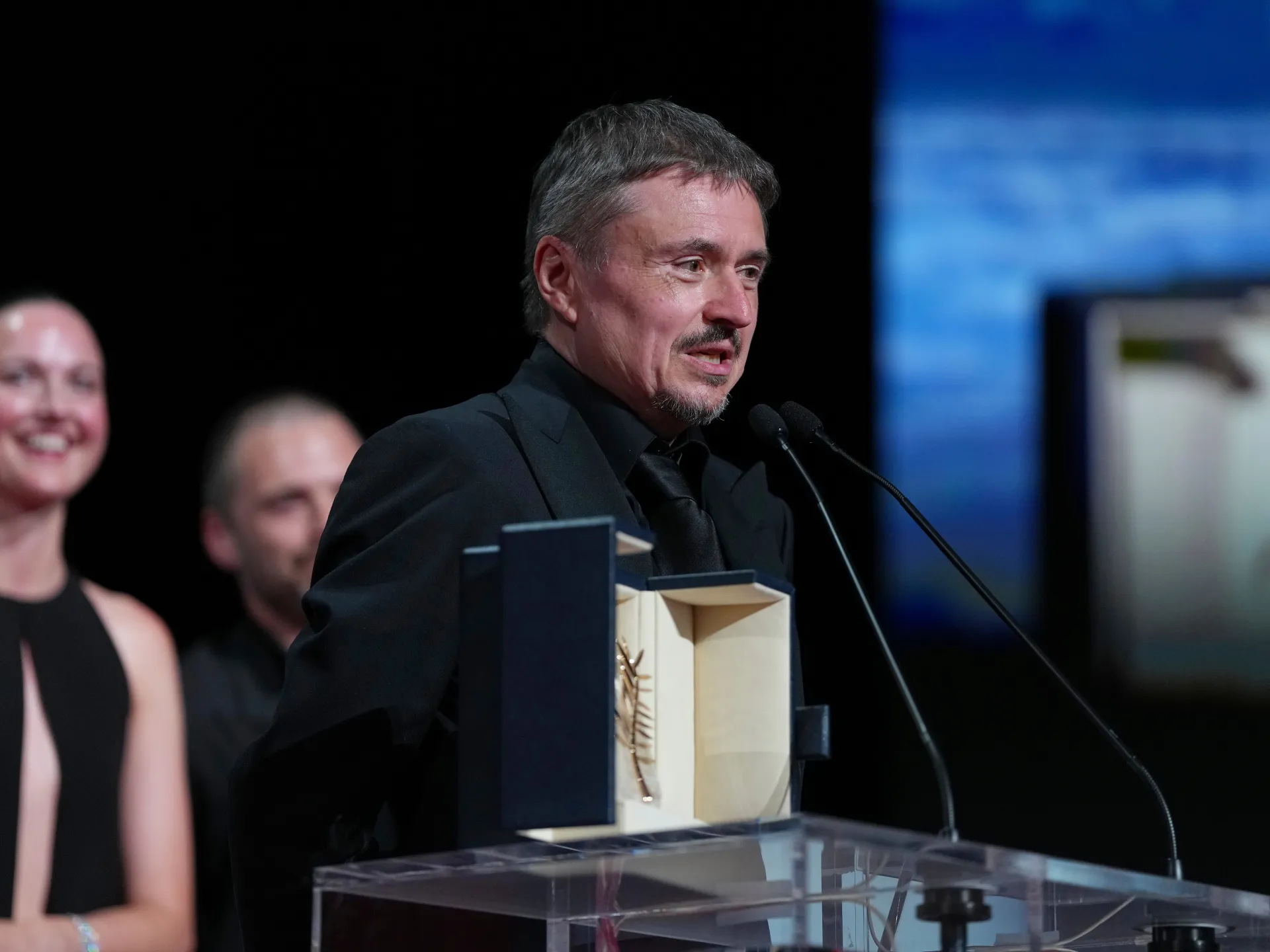 ‘Fjord’ by Romania’s Cristian Mungiu wins Cannes top film prize | Cinema News | ACTPnews