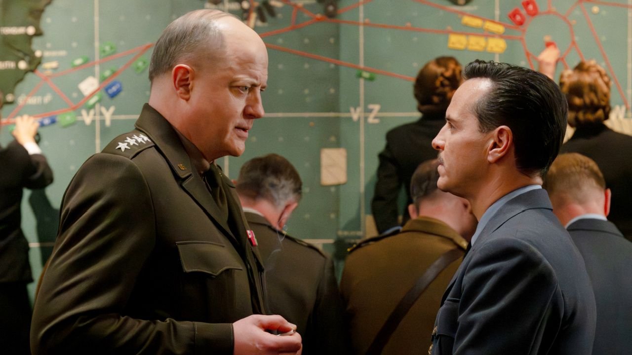 (L to R) Brendan Fraser as "General Dwight D. Eisenhower" and Andrew Scott as "Captain James Stagg" in director Anthony Maras' 'Pressure', a Focus Features release. Credit: Alex Bailey/Focus Features/Studiocanal. © 2026 All Rights Reserved.