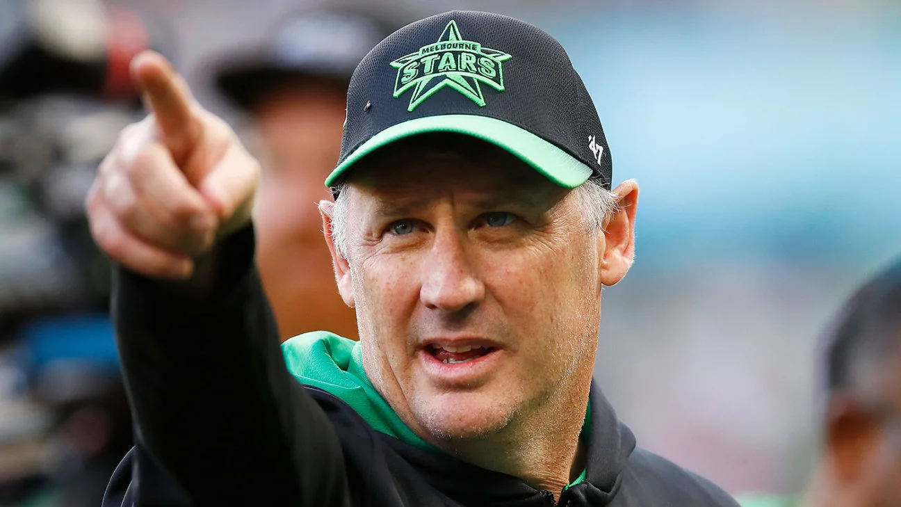 Australia news - David Hussey steps down as Victoria's head of men's cricket
