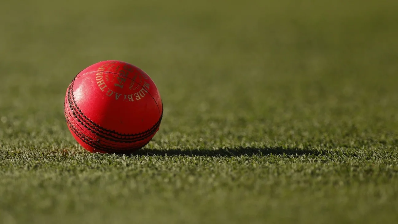 ICC approves red-to-pink ball change to reduce bad-light impact in Test cricket | ACTPnews