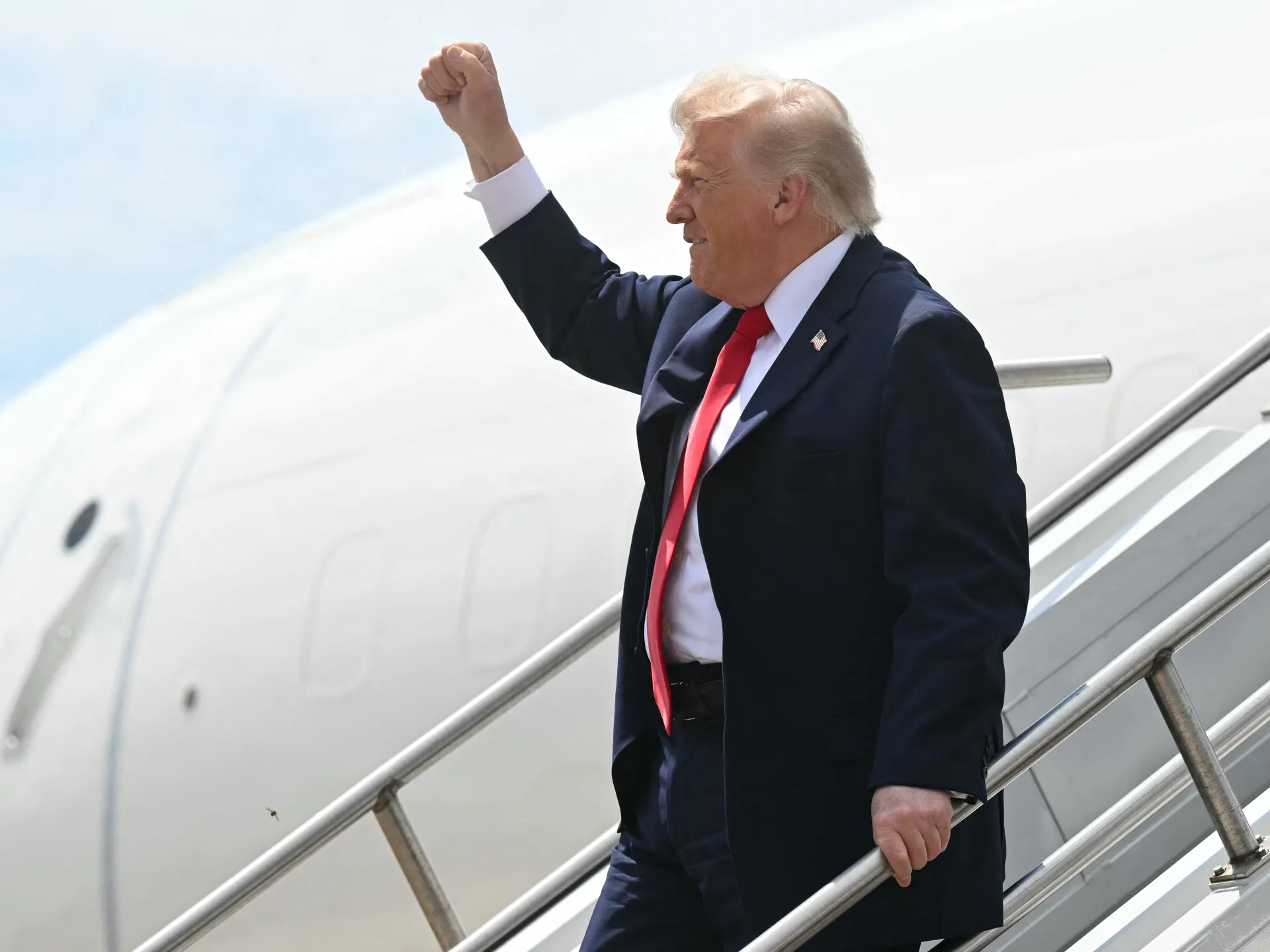 Trump makes pitch to farmers hard-hit by tariffs, high prices in Wisconsin | Donald Trump News | ACTPnews