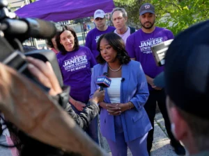 US progressive Lewis George on track to become DC mayor after Trump threats | Politics News | ACTPnews