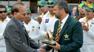 Cricket journalist and broadcast legend Qamar Ahmed dies aged 88 | ACTPnews