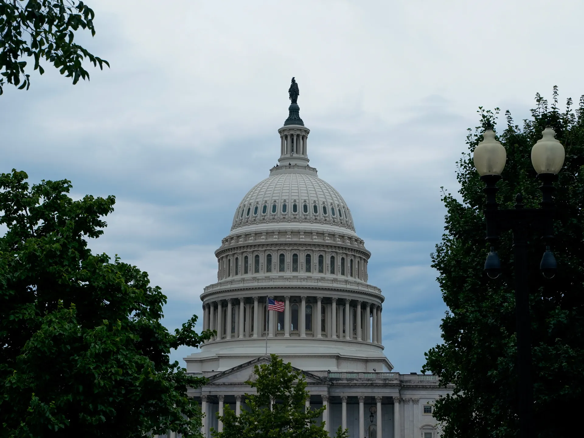 Does Trump have to submit the Iran memorandum of understanding to Congress? | US-Israel war on Iran News