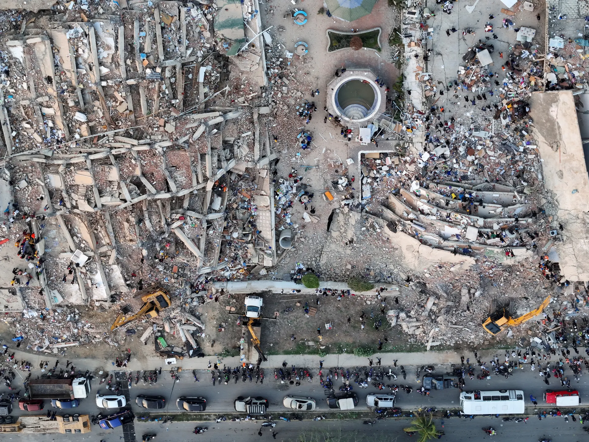 Drone captures ongoing rescue efforts after Venezuela earthquakes | Earthquakes | ACTPnews