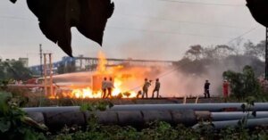 Over 20 injured as fire erupts at Bengal refinery site, rail link disrupted | India News | ACTPnews