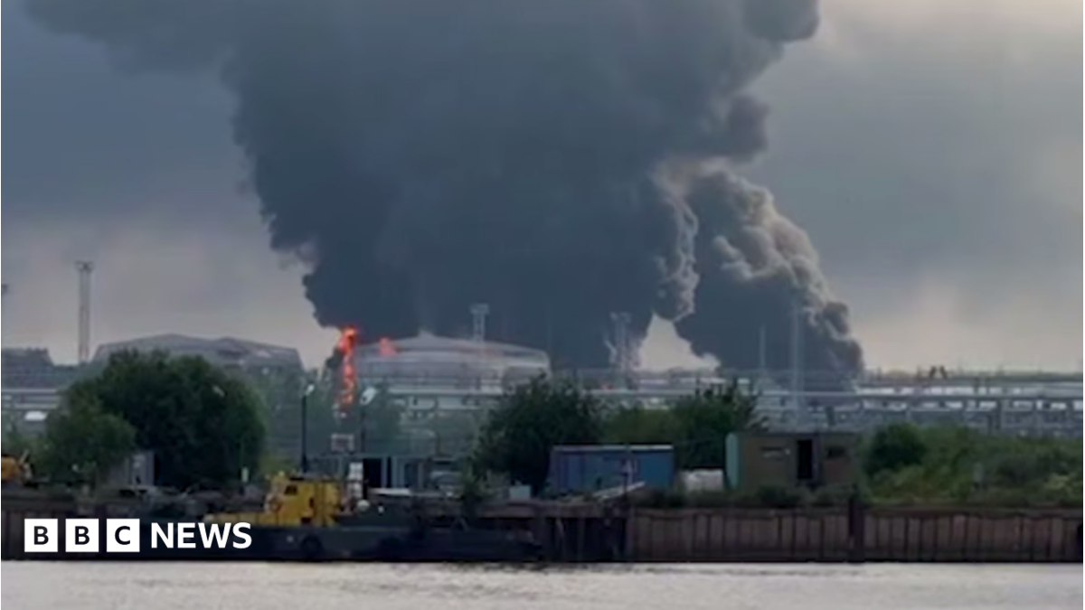 Ukraine hits major oil terminal in Russia’s St Petersburg | ACTPnews