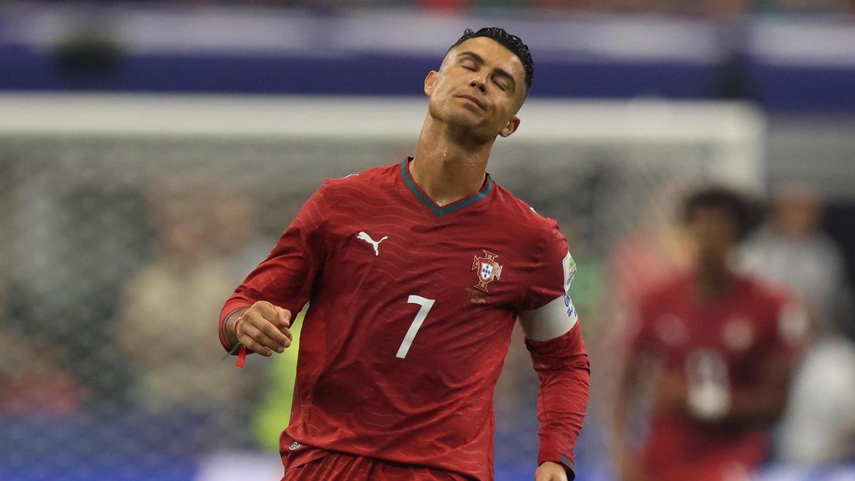 How many touches did Ronaldo have during Portugal vs Spain FIFA World Cup match?