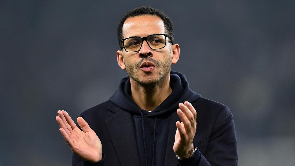 Paris FC appoints Liam Rosenior as head coach on contract until 2028