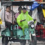 Monsoon mayhem: 21 dead in Surat; waterlogging disrupts normal life | India News | ACTPnews