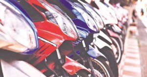 Two-wheelers present bigger challenge for Delhi EV policy: Crisil Ratings | India News | ACTPnews