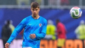 Brighton signs Croatia defender Vuskovic from Tottenham | ACTPnews