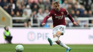 Jarrod Bown recommits future to West Ham United despite Premier League relegation | ACTPnews