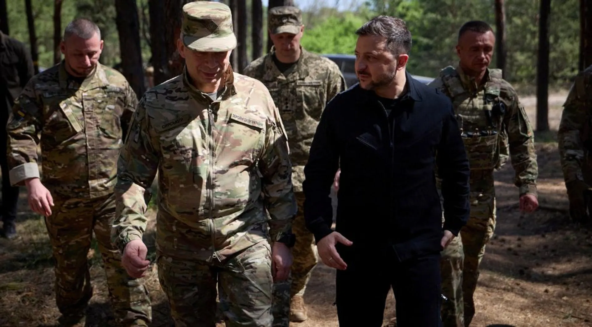 How will Zelenskyy handle the growing political crisis at home? | Russia-Ukraine war