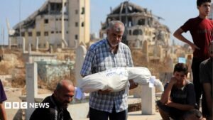 Israeli strikes in Gaza kill 12, including family of six, medics say | ACTPnews