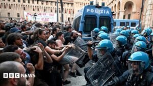Italy protests: Dozens hurt in Bologna after man dies while being restrained by police | ACTPnews