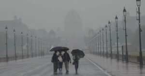 Delhi wakes up to rain, cloudy skies, IMD forecasts more showers today | India News | ACTPnews