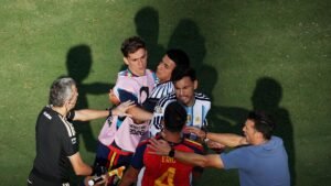 ‘I would have headbutted him’: Zlatan Ibrahimovic tears into Paredes after World Cup final chaos | ACTPnews