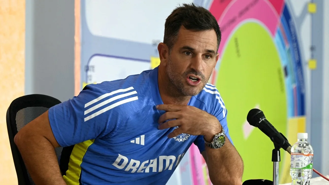 Ryan Ten Doeschate quits India assistant coach role, set to rejoin KKR | ACTPnews