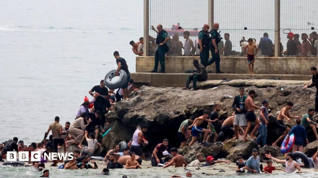 Hundreds of migrants swim from Morocco to Spanish enclave of Ceuta | ACTPnews