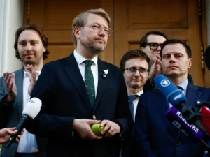 Russia bars only party opposing war in Ukraine from parliamentary vote | Courts News | ACTPnews