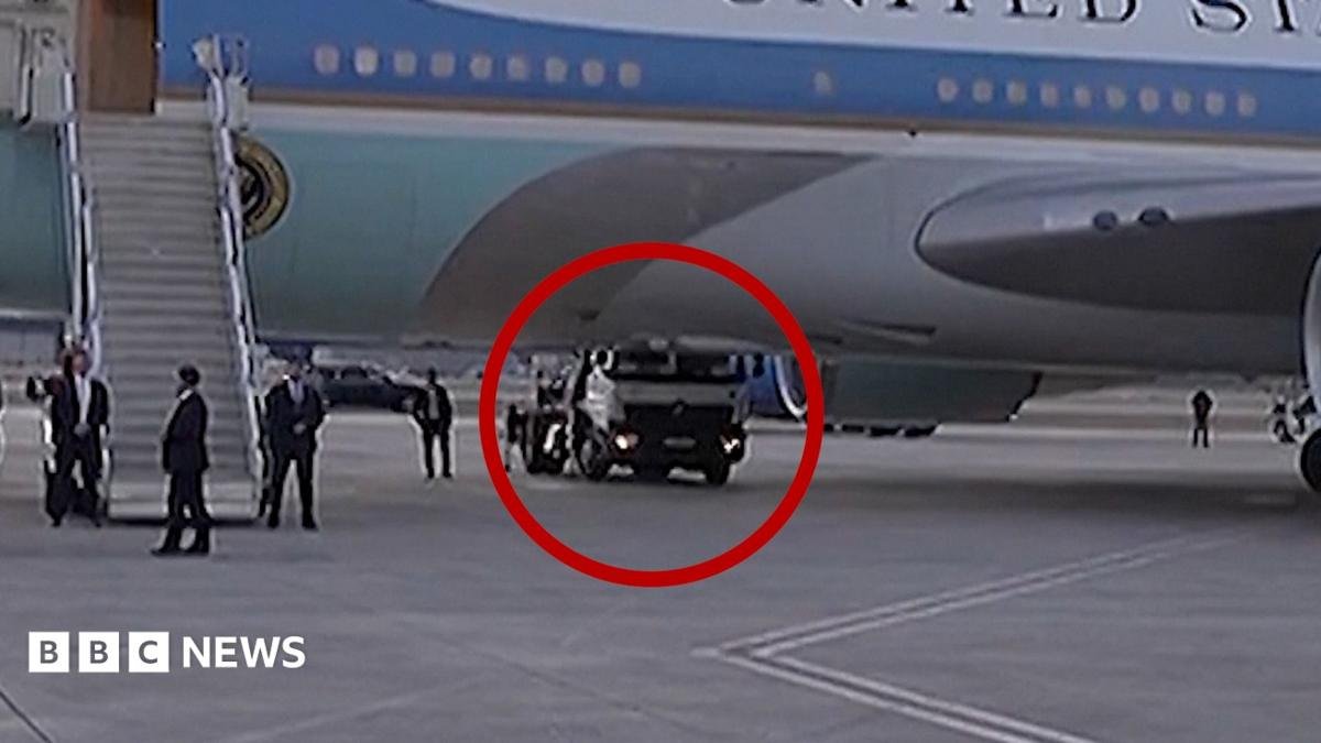 A truck up against Air Force One