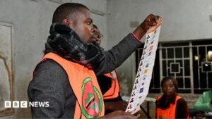 Zambia election: Vote counting resumes after pause over alleged attacks on polling staff | ACTPnews