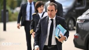 Europe wildfires: Lecornu heckled over French emergency response | ACTPnews