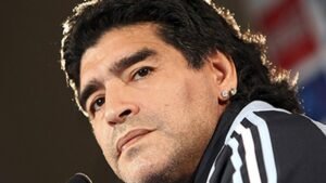Diego Maradona Death Trial: Doctors missed renal red flag, court hears | ACTPnews