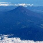 Father leaves 7-year-old son alone on Mount Fuji to continue hike | ACTPnews