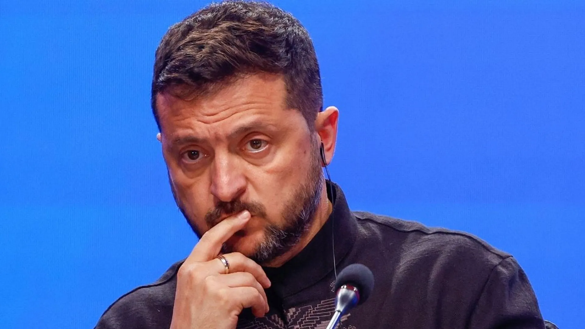 What’s behind domestic political pressure on Ukraine’s president? | News