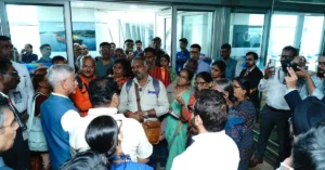 21 Tamil Nadu pilgrims rescued from Nepal floods arrive in Chennai | India News | ACTPnews