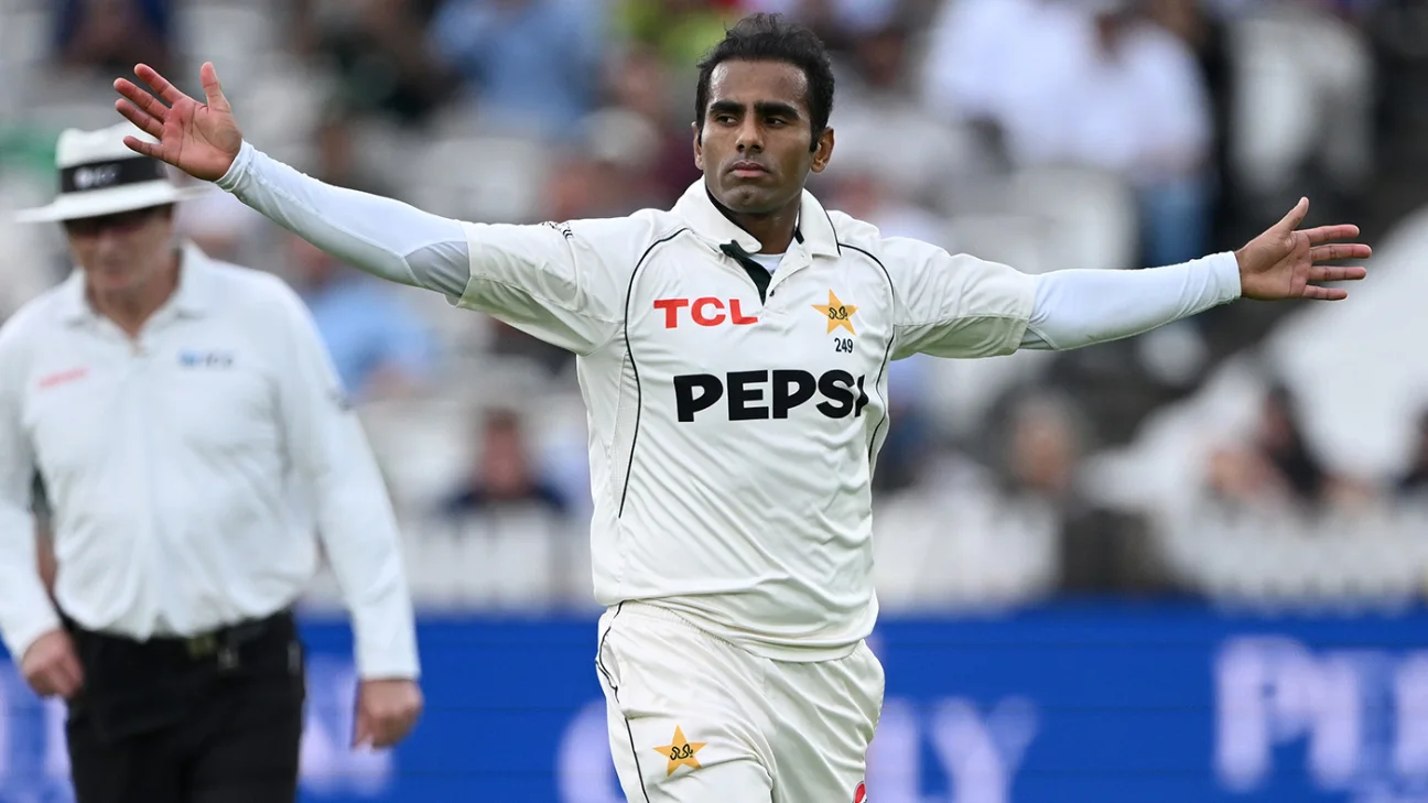 Eng vs Pak - Mohammad Ali believes in miracles as Pakistan keep themselves alive