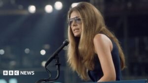 Gloria Steinem: Feminist activist and journalist dies, aged 92 | ACTPnews