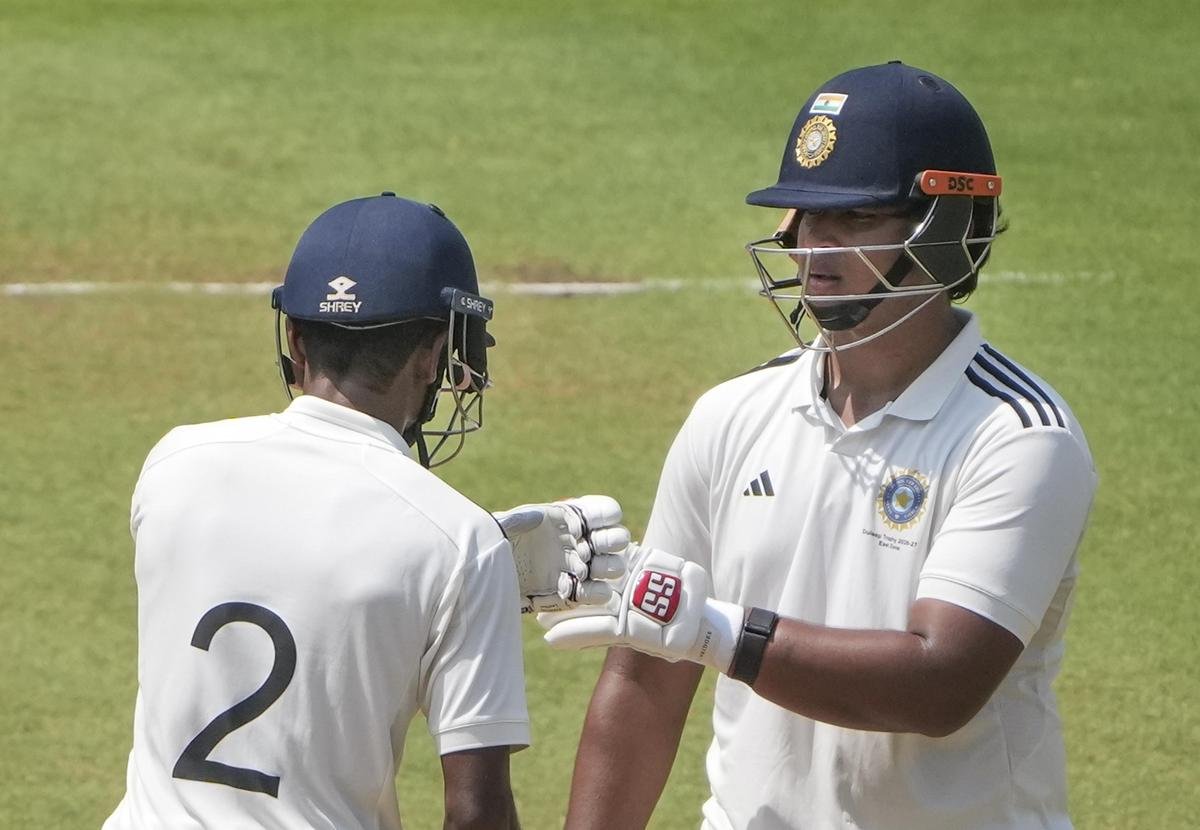 Duleep Trophy Final: East Zone on course for imposing first-innings total against South Zone | ACTPnews