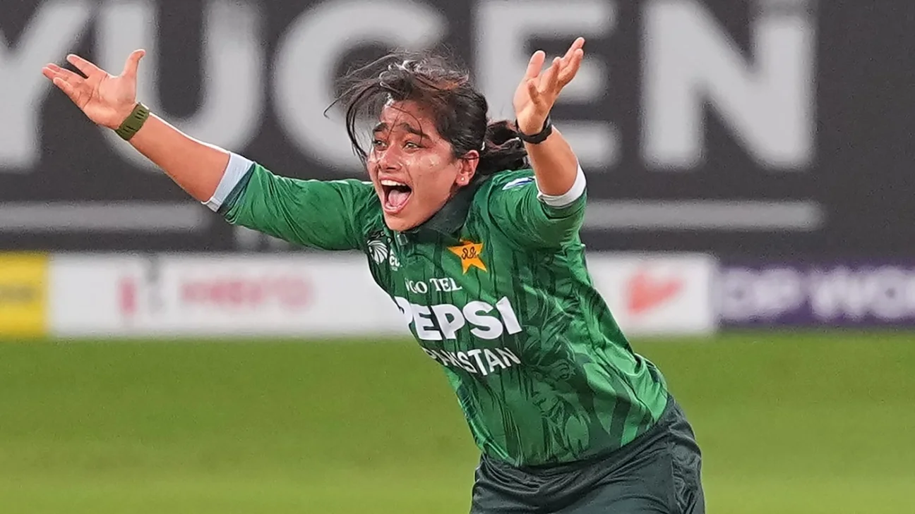 Women's T20 Asia Cup - Ind vs Pak - Fatima Sana penalised for send-off to Shafali Verma