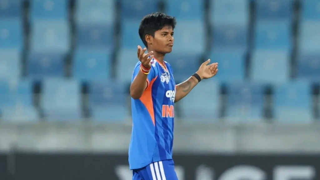 Kranti Gaud penalised for giving send-off to Imesha Dulani in Women’s T20 Asia Cup final | ACTPnews