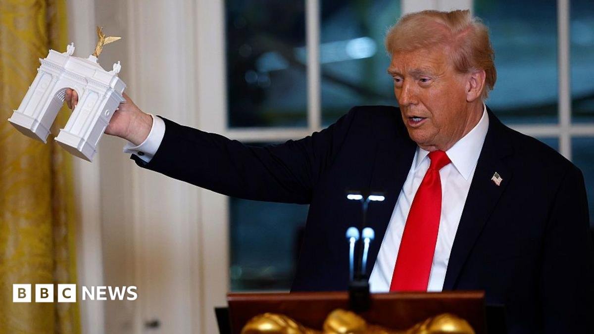 Trump says triumphal arch will be military complex | ACTPnews