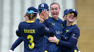 Surrey seamer Stonehouse agrees permanent switch to Warwickshire | ACTPnews