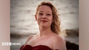 Renee Good: Family of US woman killed by ICE agent sues Trump officials | ACTPnews