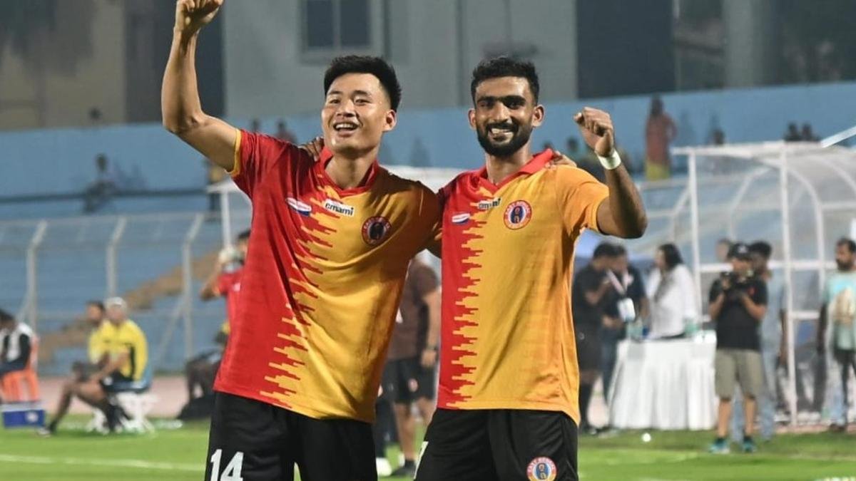 East Bengal vs Mohun Bagan LIVE score: EBFC 0-1 MBSG; Zeljkovic scores late in first half, assisted by Sahal