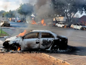South Africa protests turn violent amid rage over asylum ruling | Migration News | ACTPnews
