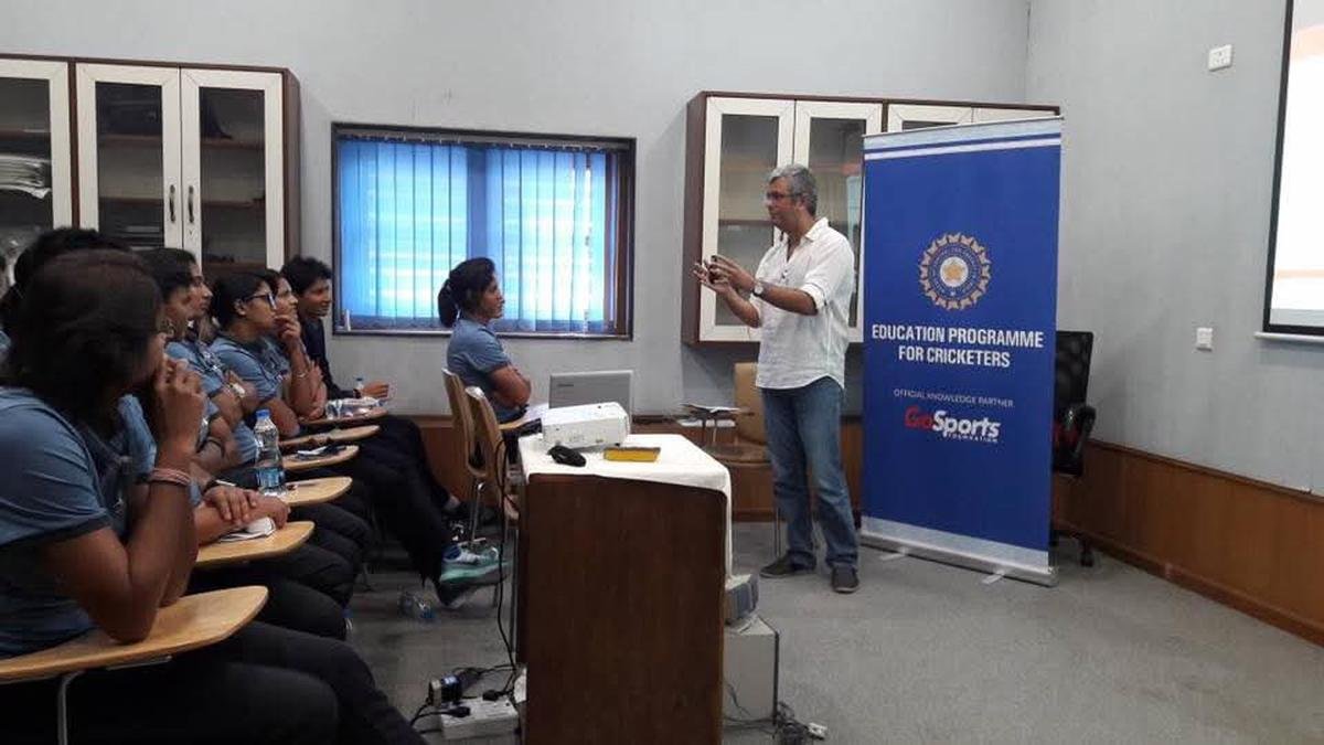 Gaurav Kalra leads a media training session ahead of the 2017 ODI World Cup.